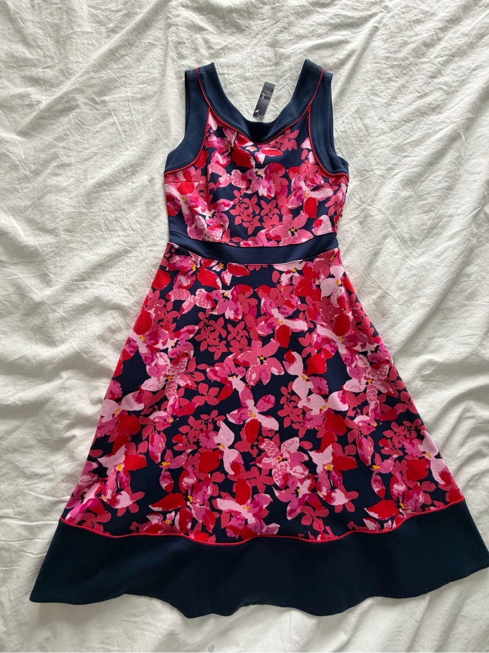 Lands' End Women’s Pointe Knit Fit and Flare Floral Summer Dress Dress 2 NWT